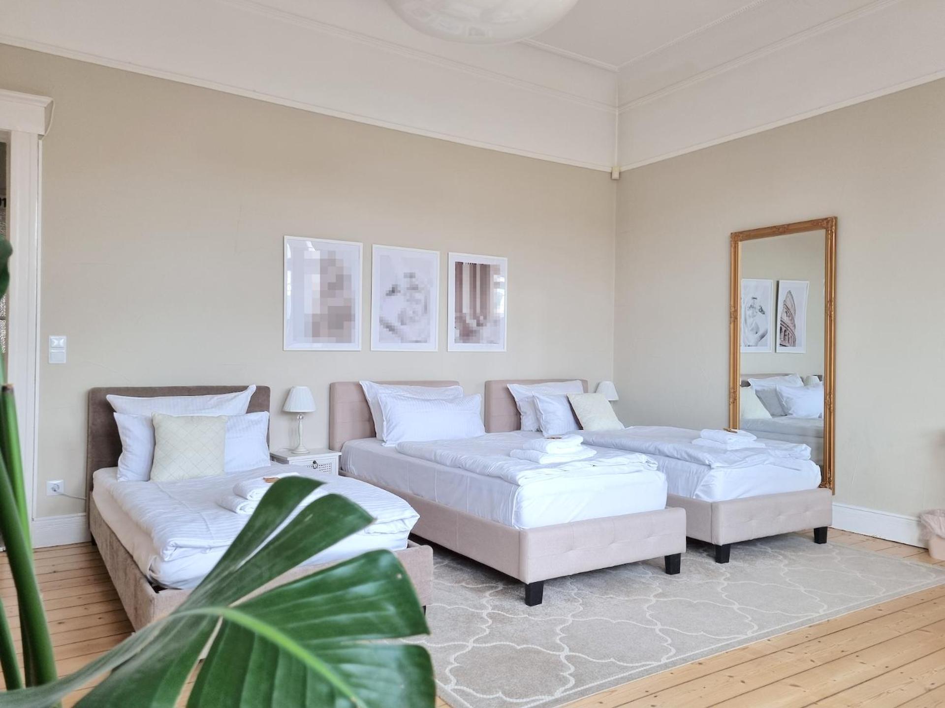 Charysma - Jugendstil Trifft Moderne, Schlafzimmer Mit Smart-Tv, Tischfussball, Darts, Parkplatz Hamelin Exterior foto