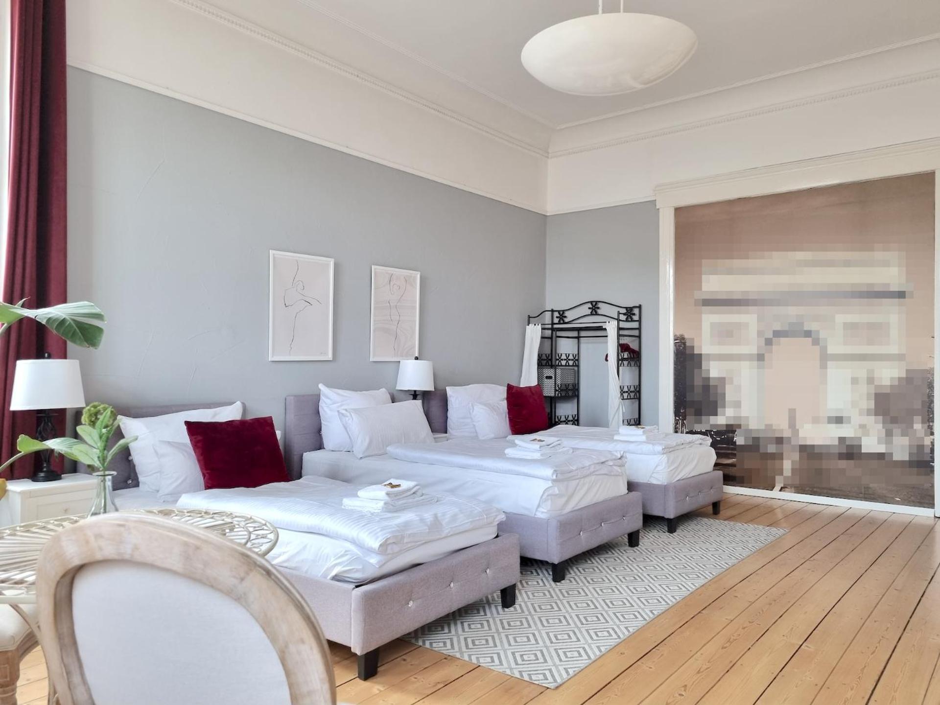 Charysma - Jugendstil Trifft Moderne, Schlafzimmer Mit Smart-Tv, Tischfussball, Darts, Parkplatz Hamelin Exterior foto